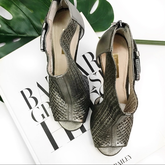 louise et cie olivia cutout bootie in metallic - Picture 2 of 5